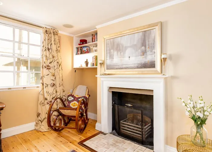Murphys House - 3 Bed Luxury Central Townhouse