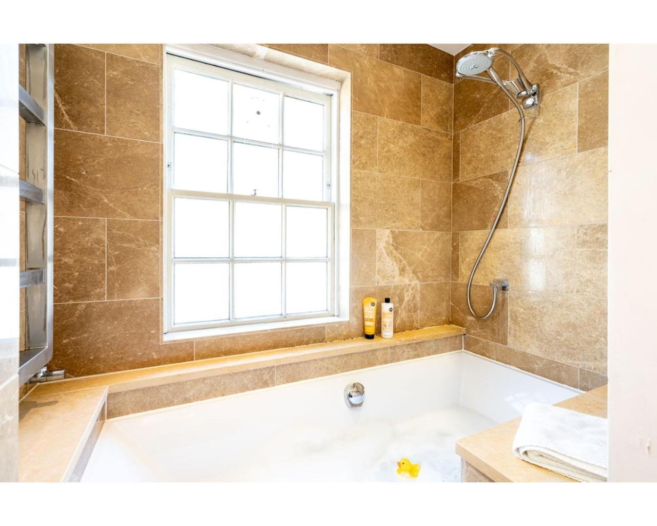 Murphys House - 3 Bed Luxury Townhouse * Bath
